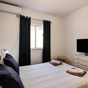  Villa Isabel